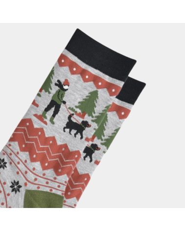 Herren-Bambussocken Owner Walking Dog im Norwegermuster von Sock Talk